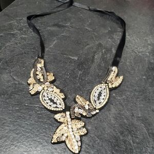 Vintage Style Neclace